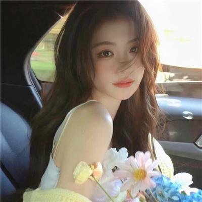 金爪女郎